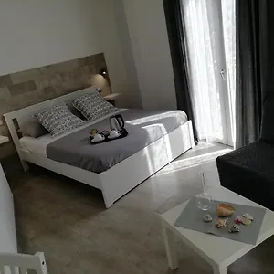 Dove Sorge Il Sole Bed and breakfast Custonaci